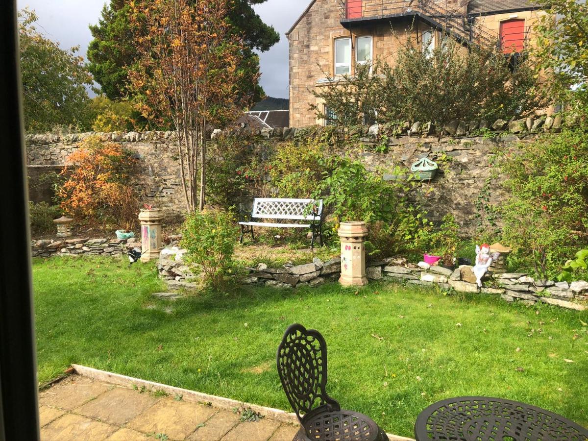 Homely Spacious Cottage In Central Location Dunoon Exterior photo