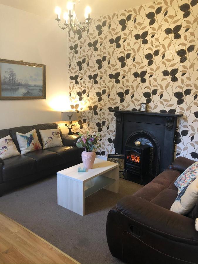 Homely Spacious Cottage In Central Location Dunoon Exterior photo